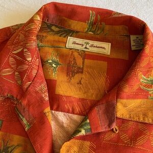 Tommy Bahama SILK 
Red and Orange Palm Print Shirt